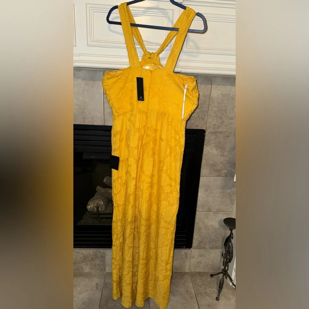 NWT Lulus Lovely Celebration Yellow Floral Burnout Chiffon Jumpsuit Size Large - Picture 4 of 15